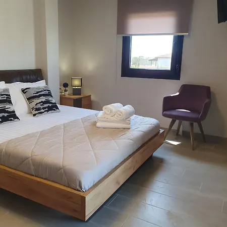 Modern Semesterbostad Nikiti (Sithonia)